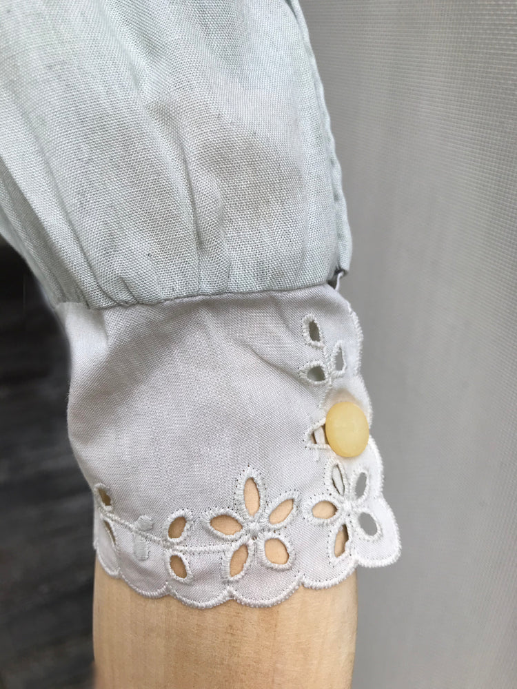 Embroidery Collar Classic Blouse