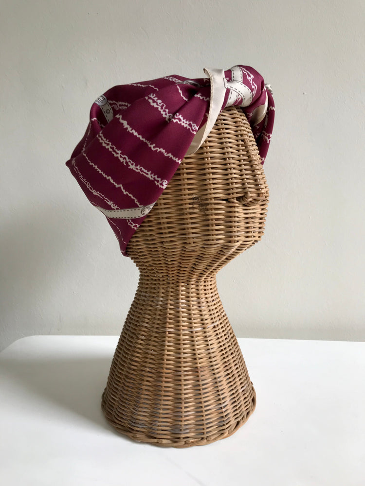 
            
                Load image into Gallery viewer, Buckle Print Wine-tone Plaid Scarf
            
        