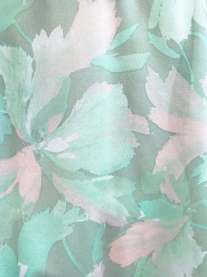 
            
                Load image into Gallery viewer, Sea-green Printed Raglan Sleeves Blouse
            
        