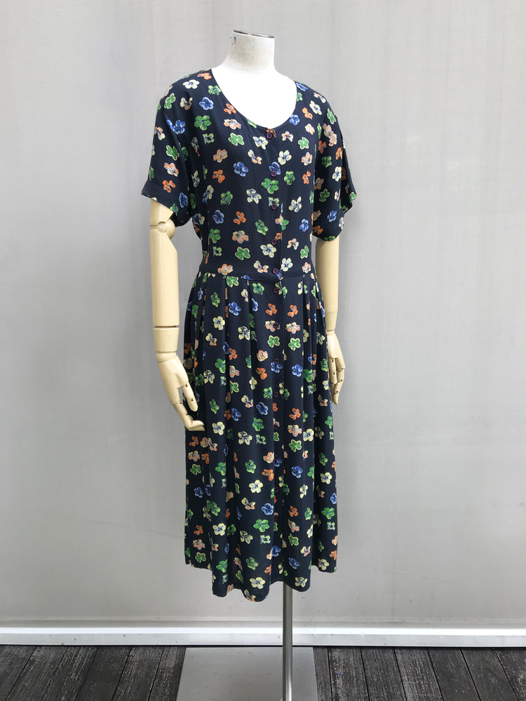 
            
                Load image into Gallery viewer, Pretty Floral Tea Dress With Back-tie
            
        